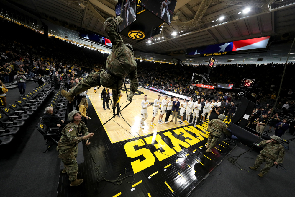 The Iowa Hawkeyes against UW Green Bay Sunday, November 11, 2018 at Carver-Hawkeye Arena. (Brian Ray/hawkeyesports.com)