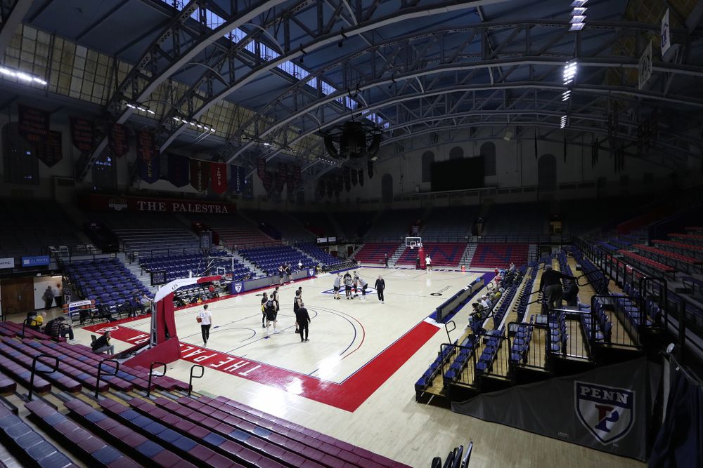 The Iowa Hawkeyes practice at the Palestra Friday, January 3, 2020 in Philadelphia. (Brian Ray/hawkeyesports.com)
