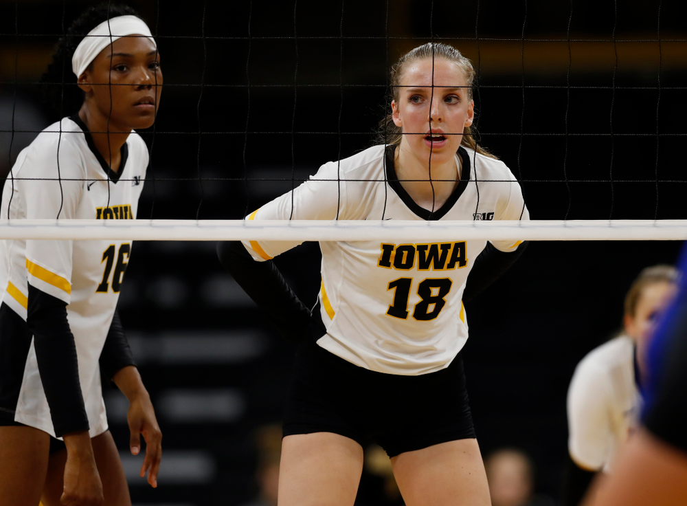 Iowa Hawkeyes middle blocker Hannah Clayton (18) against Eastern Illinois Sunday, September 9, 2018 at Carver-Hawkeye Arena. (Brian Ray/hawkeyesports.com)