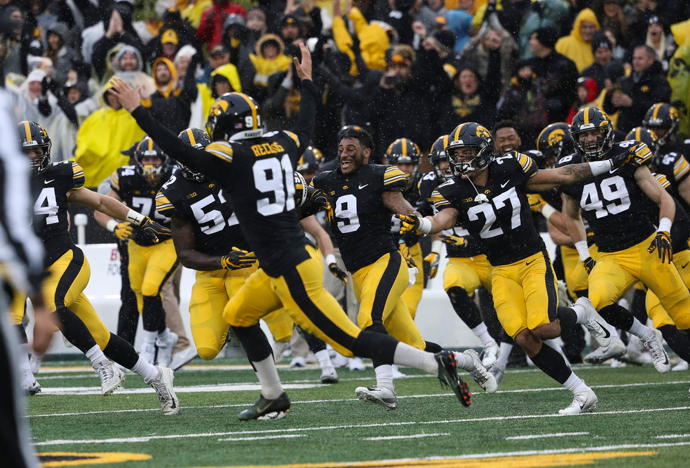 Iowa 31 Nebraska 28 Page 7069 University Of Iowa Athletics