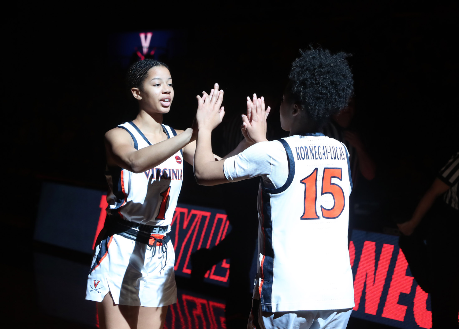 Women S Basketball Vs Notre Dame Virginia Cavaliers Official