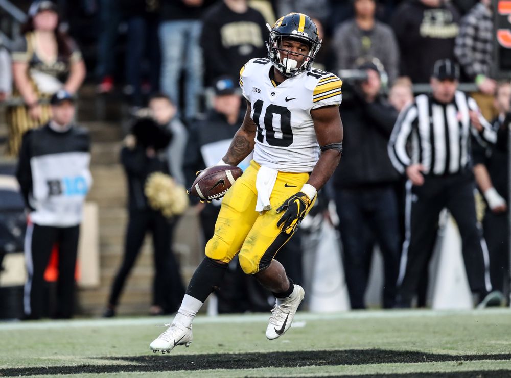 Iowa Hawkeyes running back Mekhi Sargent (10) against the Purdue Boilermakers Saturday, November 3, 2018 Ross Ade Stadium in West Lafayette, Ind. (Max Allen/hawkeyesports.com)