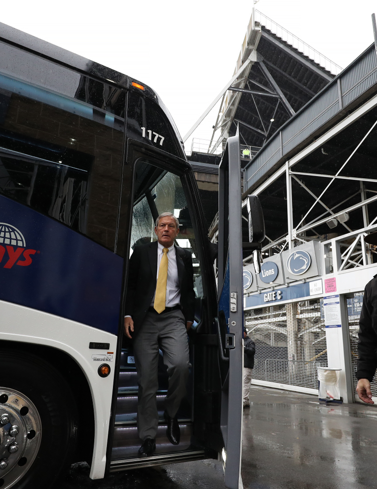 Iowa Hawkeyes head coach Kirk Ferentz against the Penn State Nittany Lions Saturday, October 27, 2018 at Beaver Stadium in University Park, Pa. (Brian Ray/hawkeyesports.com)