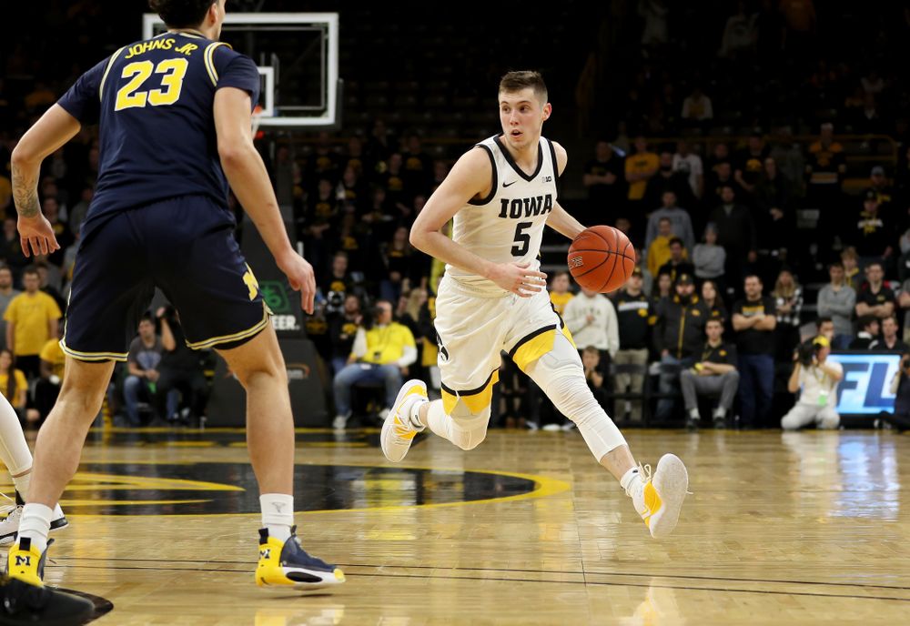Iowa Hawkeyes guard CJ Fredrick (5) against the Michigan Wolverines Friday, January 17, 2020 at Carver-Hawkeye Arena. (Brian Ray/hawkeyesports.com)
