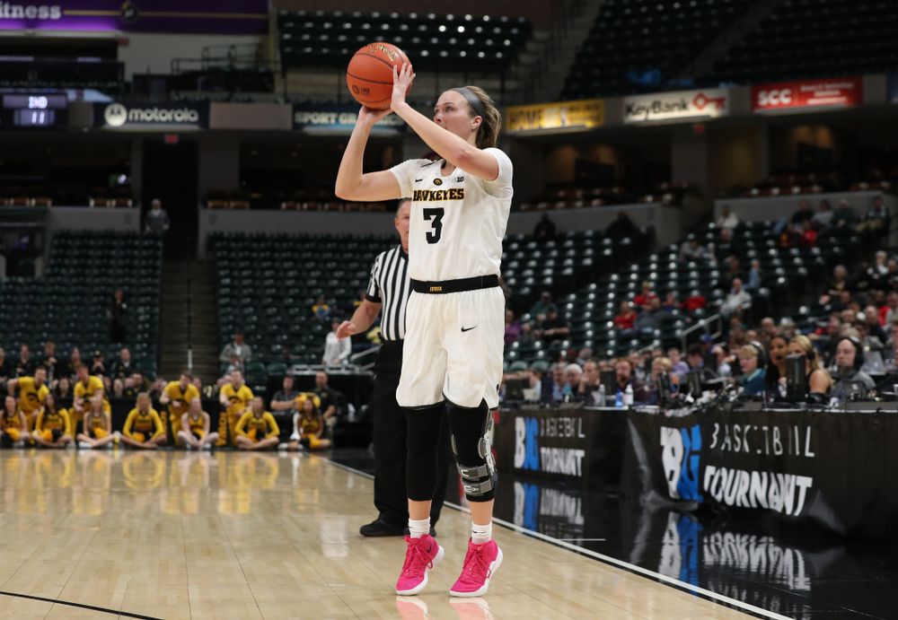 Iowa Hawkeyes guard Makenzie Meyer (3) against the Indiana Hoosiers in the quarterfinals of the Big Ten Tournament Friday, March 8, 2019 at Bankers Life Fieldhouse in Indianapolis, Ind. (Brian Ray/hawkeyesports.com)