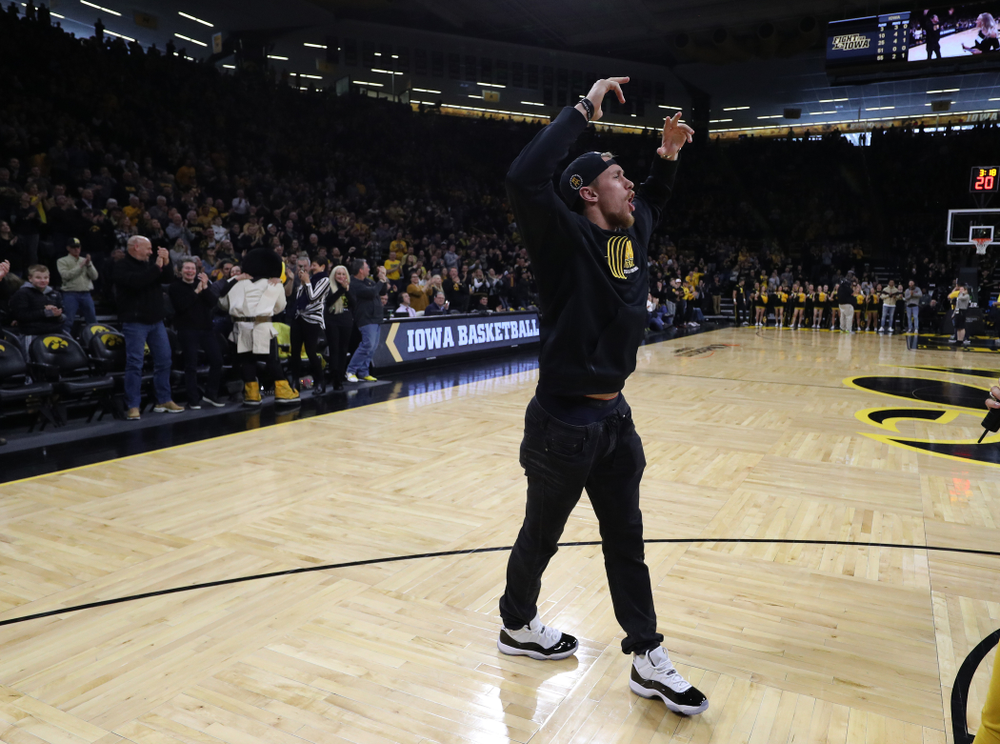 Former Hawkeye Football player and San Francisco 49ers Pro Bowl tight end George Kittle against the Ohio State Buckeyes Saturday, January 12, 2019 at Carver-Hawkeye Arena. (Brian Ray/hawkeyesports.com)