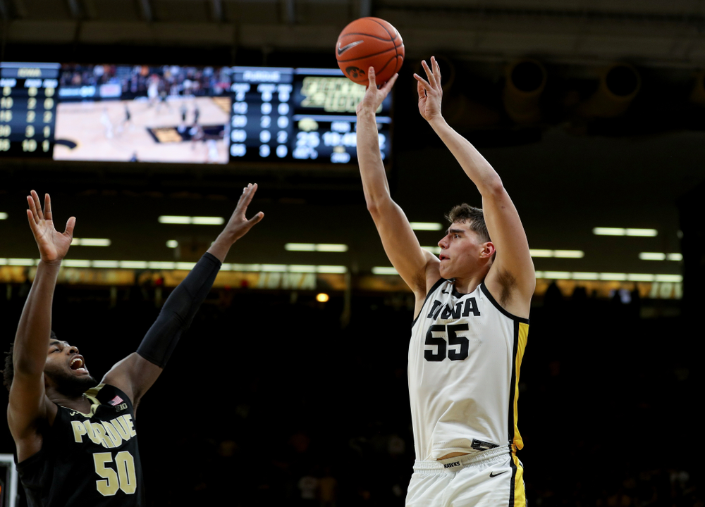 Iowa Hawkeyes forward Luka Garza (55) against the Purdue Boilermakers Tuesday, March 3, 2020 at Carver-Hawkeye Arena. (Brian Ray/hawkeyesports.com)