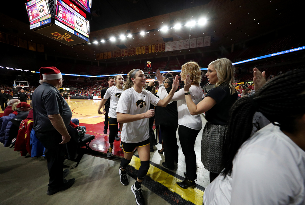 Iowa Hawkeyes guard Makenzie Meyer (3) against the Iowa State Cyclones Wednesday, December 11, 2019 at Hilton Coliseum in Ames, Iowa(Brian Ray/hawkeyesports.com)