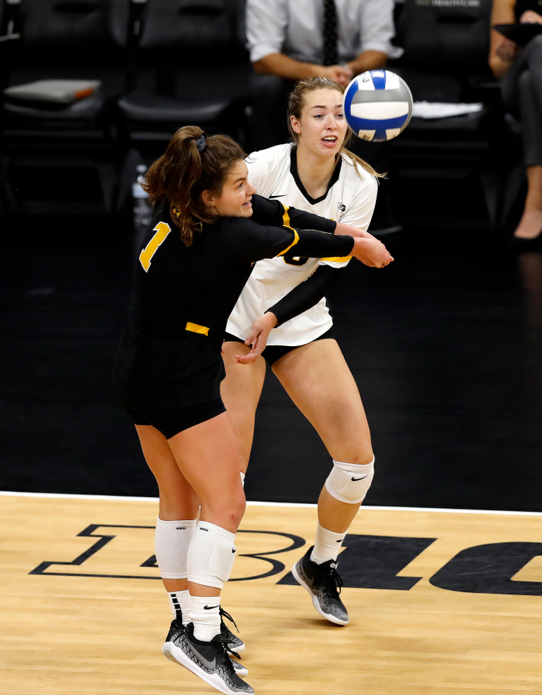 Iowa Hawkeyes defensive specialist Molly Kelly (1) against Eastern Illinois Sunday, September 9, 2018 at Carver-Hawkeye Arena. (Brian Ray/hawkeyesports.com)