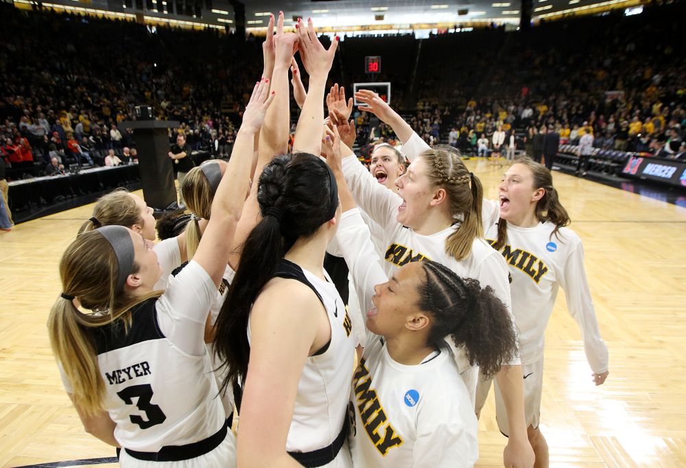 The Iowa Hawkeyes on the court during the first round of the 2019 NCAA Women's Basketball Tournament at Carver Hawkeye Arena in Iowa City on Friday, Mar. 22, 2019. (Stephen Mally for hawkeyesports.com)