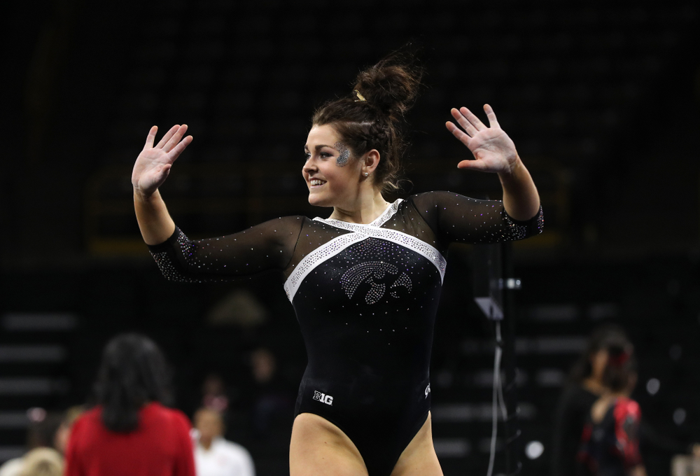 Iowa's Erin Castle competes on the floor against the Rutgers Scarlet Knights Saturday, January 26, 2019 at Carver-Hawkeye Arena. (Brian Ray/hawkeyesports.com)