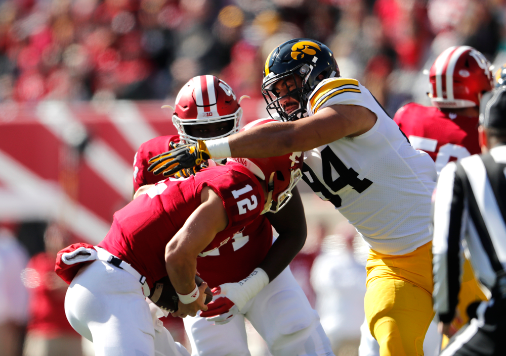 Iowa Hawkeyes defensive end A.J. Epenesa (94) The Iowa Hawkeyes arrive for their game against the Indiana Hoosiers Saturday, October 13, 2018 at Memorial Stadium, in Bloomington, Ind. (Brian Ray/hawkeyesports.com)