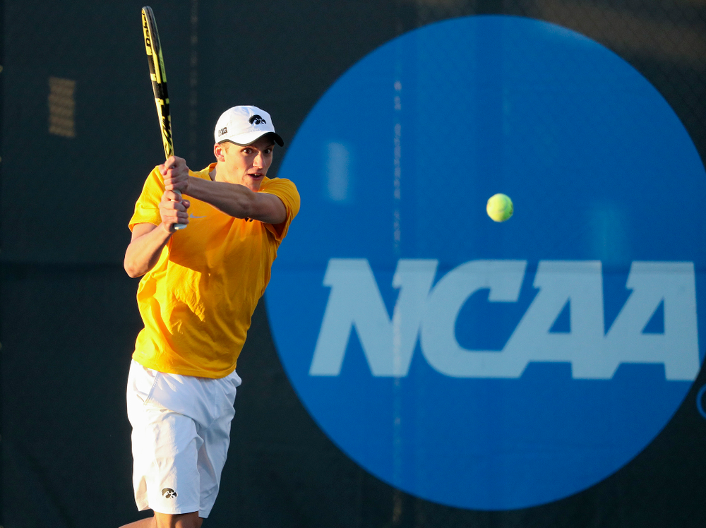 Iowa's Joe Tyler during his match again Michigan State at the Hawkeye Tennis and Recreation Complex in Iowa City on Friday, Apr. 19, 2019. (Stephen Mally/hawkeyesports.com)