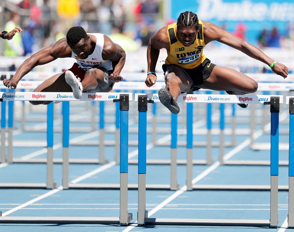 Iowa's Anthony Williams runs the men's 110 meter hurdles event during the second day of the Drake Relays at Drake Stadium in Des Moines on Friday, Apr. 26, 2019. (Stephen Mally/hawkeyesports.com)