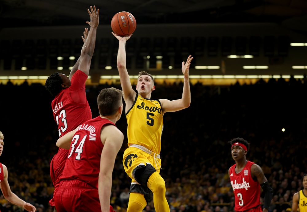 Iowa Hawkeyes guard CJ Fredrick (5) against the Nebraska Cornhuskers Saturday, February 8, 2020 at Carver-Hawkeye Arena. (Brian Ray/hawkeyesports.com)