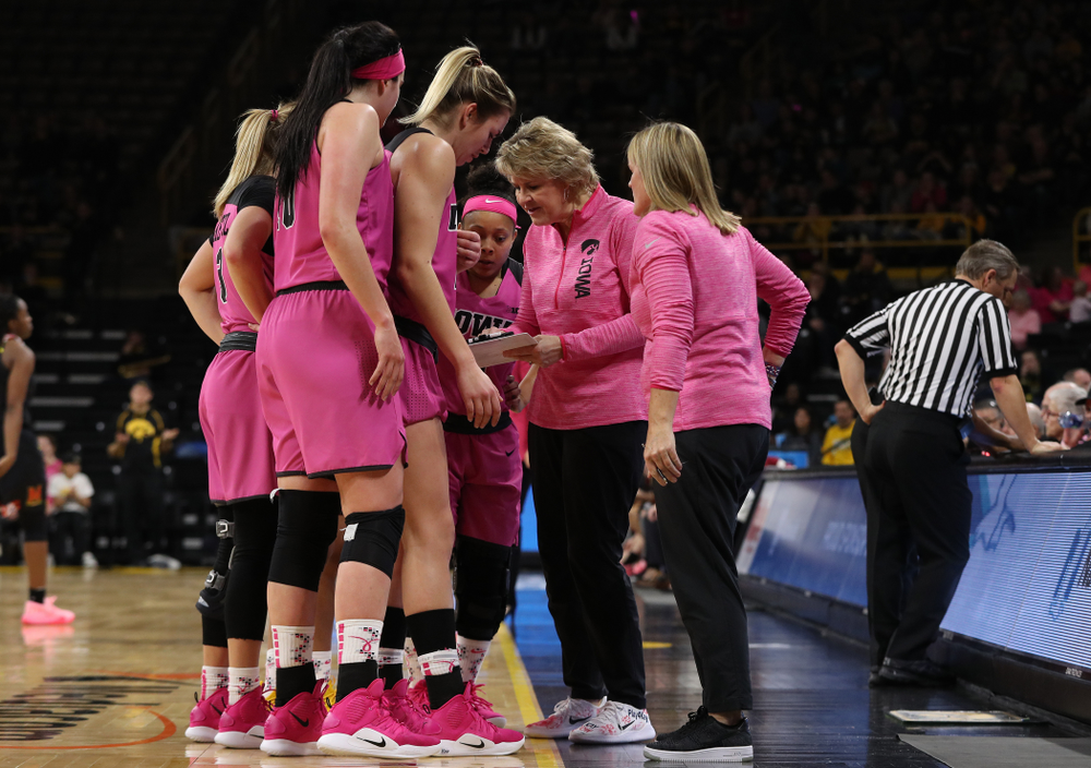 Iowa Hawkeyes head coach Lisa Bluder against the seventh ranked Maryland Terrapins Sunday, February 17, 2019 at Carver-Hawkeye Arena. (Brian Ray/hawkeyesports.com)