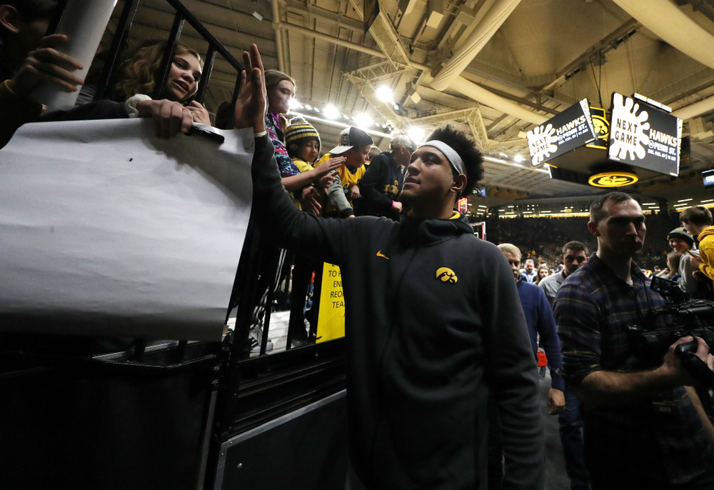 Iowa Hawkeyes forward Cordell Pemsl (35) against the Ohio State Buckeyes Thursday, February 20, 2020 at Carver-Hawkeye Arena. (Brian Ray/hawkeyesports.com)