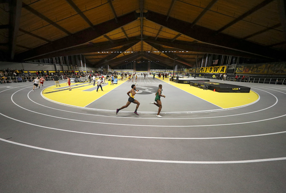 Iowa’s DeJuan Frye runs the men’s 1600 meter relay premier event during the Larry Wieczorek Invitational at the Recreation Building in Iowa City on Saturday, January 18, 2020. (Stephen Mally/hawkeyesports.com)