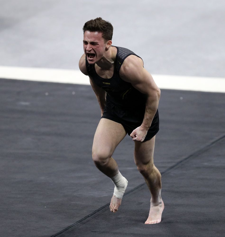 Iowa's Jake Brodarzon competes on the floor against Oklahoma Saturday, February 9, 2019 at Carver-Hawkeye Arena. (Brian Ray/hawkeyesports.com)