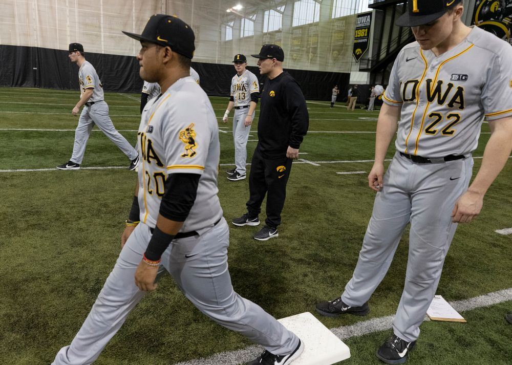 Iowa Hawkeyes assistant coach Robin Lund during practice Tuesday, February 5, 2019 in the Indoor Practice Facility. (Brian Ray/hawkeyesports.com)