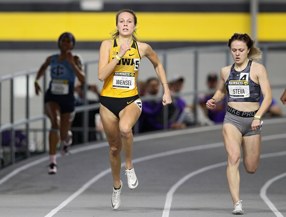 Iowa’s Payton Wensel runs the women’s 200 meter dash event during the Hawkeye Invitational at the Recreation Building in Iowa City on Saturday, January 11, 2020. (Stephen Mally/hawkeyesports.com)