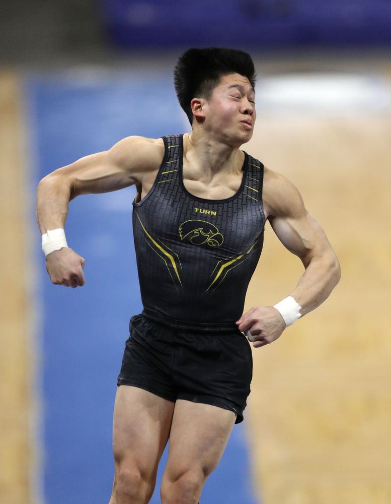 Iowa's Bennet Huang competes on the vault against Oklahoma Saturday, February 9, 2019 at Carver-Hawkeye Arena. (Brian Ray/hawkeyesports.com)