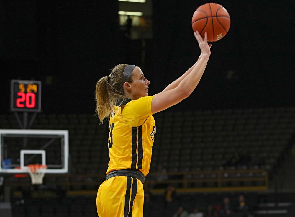 Iowa Hawkeyes guard Makenzie Meyer (3) puts up a shot during the third quarter of their game at Carver-Hawkeye Arena in Iowa City on Thursday, January 23, 2020. (Stephen Mally/hawkeyesports.com)