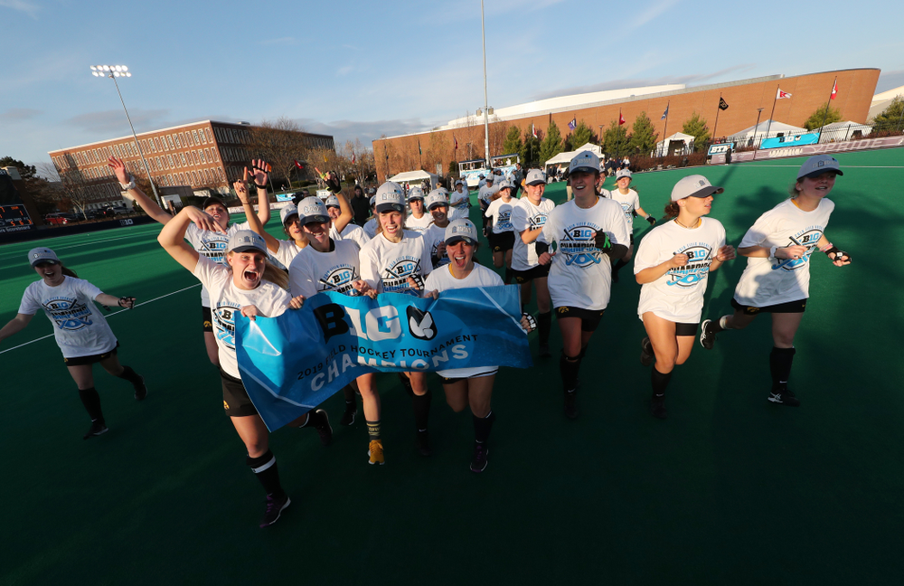 The Iowa Hawkeyes celebrate their victory over Penn State in the 2019 Big Ten Field Hockey Tournament Championship Game Sunday, November 10, 2019 in State College. (Brian Ray/hawkeyesports.com)