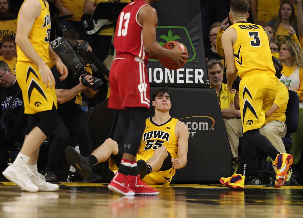 Iowa Hawkeyes forward Luka Garza (55) against the Wisconsin Badgers Friday, November 30, 2018 at Carver-Hawkeye Arena. (Brian Ray/hawkeyesports.com)