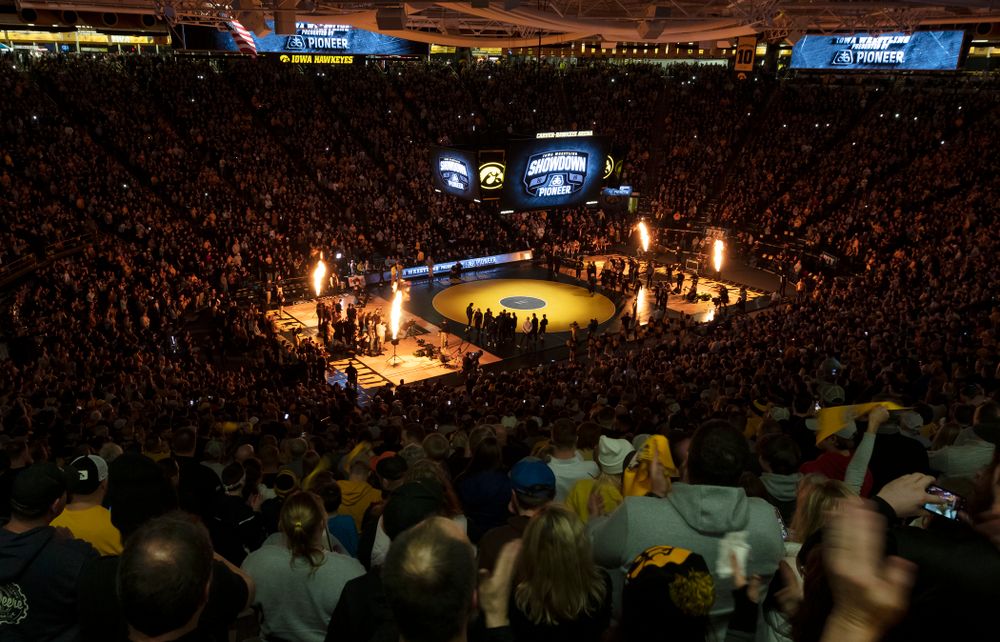 The Iowa Hawkeyes against Penn State Friday, January 31, 2020 at Carver-Hawkeye Arena. Warner won the match 4-2. (Brian Ray/hawkeyesports.com)
