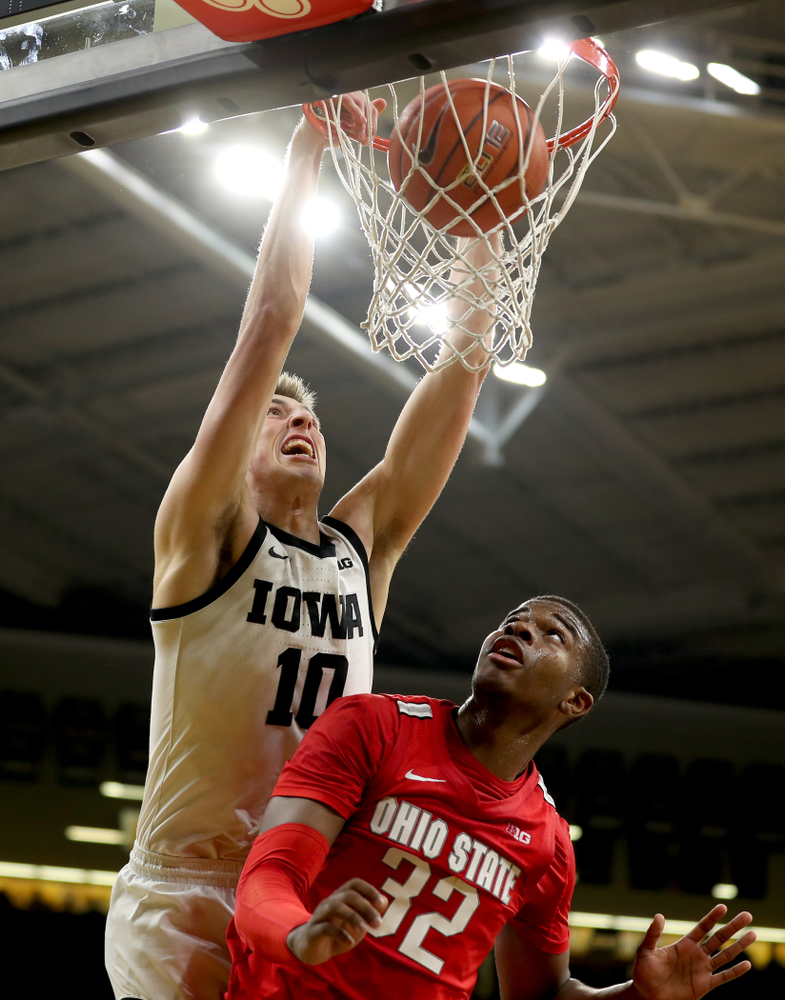 Iowa Hawkeyes guard Joe Wieskamp (10) against the Ohio State Buckeyes Thursday, February 20, 2020 at Carver-Hawkeye Arena. (Brian Ray/hawkeyesports.com)
