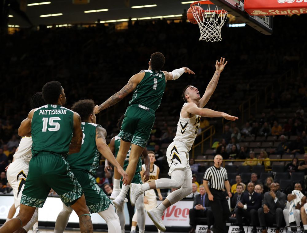 Iowa Hawkeyes guard Connor McCaffery (30) against UW Green Bay Sunday, November 11, 2018 at Carver-Hawkeye Arena. (Brian Ray/hawkeyesports.com)