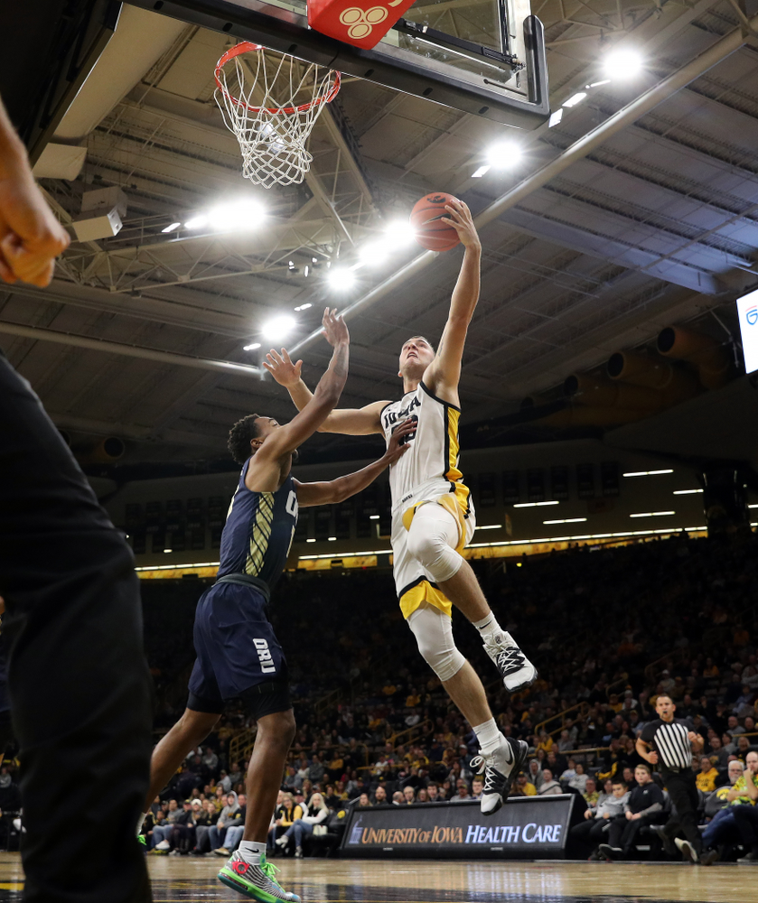 Iowa Hawkeyes forward Jack Nunge (2) against Oral Roberts Friday, November 15, 2019 at Carver-Hawkeye Arena. (Brian Ray/hawkeyesports.com)