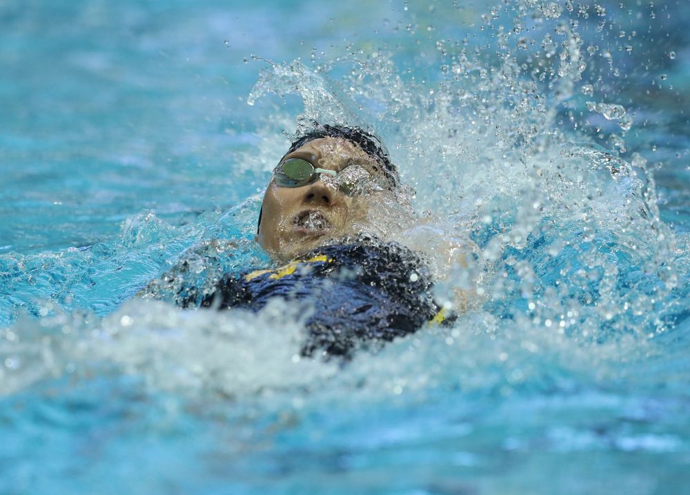 Iowa's Devin Jacobs swims the 200 yard Individual Medley Thursday, November 15, 2018 during the 2018 Hawkeye Invitational at the Campus Recreation and Wellness Center. (Brian Ray/hawkeyesports.com)