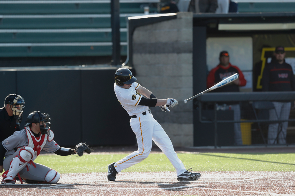 Iowa Hawkeyes infielder Chris Whelan (28) against Northern Illinois Tuesday, April 17, 2018 at Duane Banks Field. (Brian Ray/hawkeyesports.com)