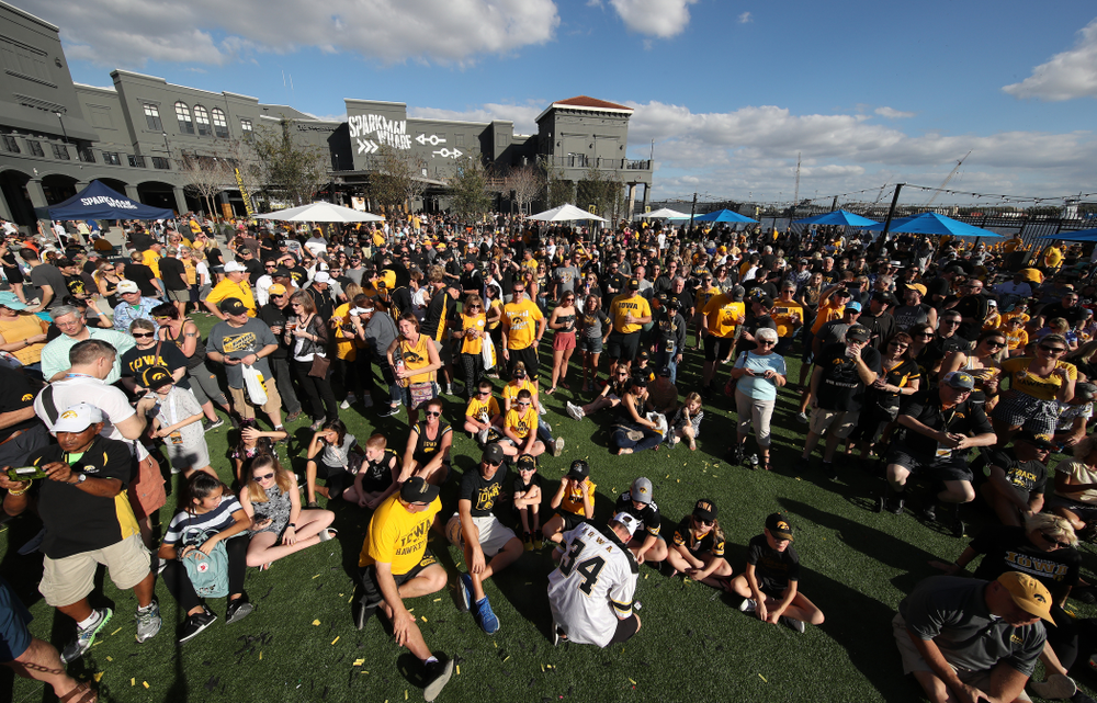 The 2019 Outback Bowl Hawkeye Huddle Monday, December 31, 2018 at Sparkman Wharf in Tampa, FL. (Brian Ray/hawkeyesports.com)