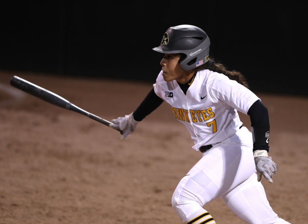 Iowa Hawkeyes Lea Thompson (7) against Western Illinois Wednesday, March 27, 2019 at Pearl Field. (Brian Ray/hawkeyesports.com)