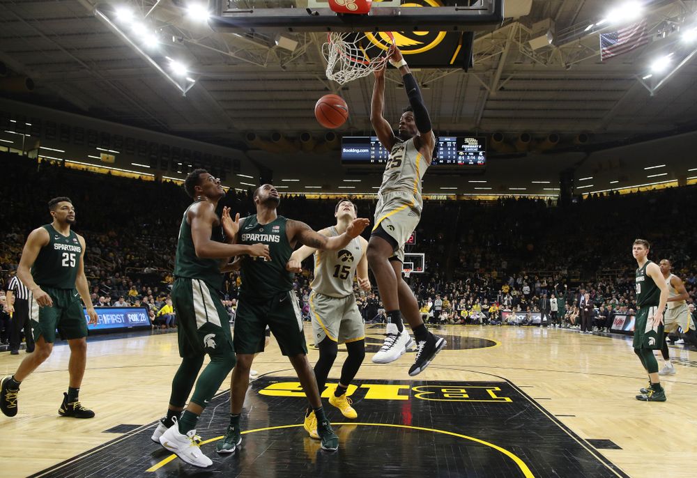 Iowa Hawkeyes forward Tyler Cook (25) against the Michigan State Spartans Thursday, January 24, 2019 at Carver-Hawkeye Arena. (Brian Ray/hawkeyesports.com)