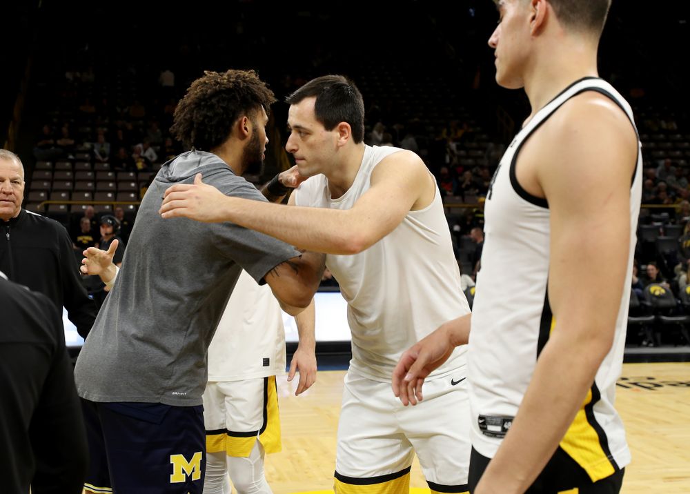 Iowa Hawkeyes forward Ryan Kriener (15) against the Michigan Wolverines Friday, January 17, 2020 at Carver-Hawkeye Arena. (Brian Ray/hawkeyesports.com)