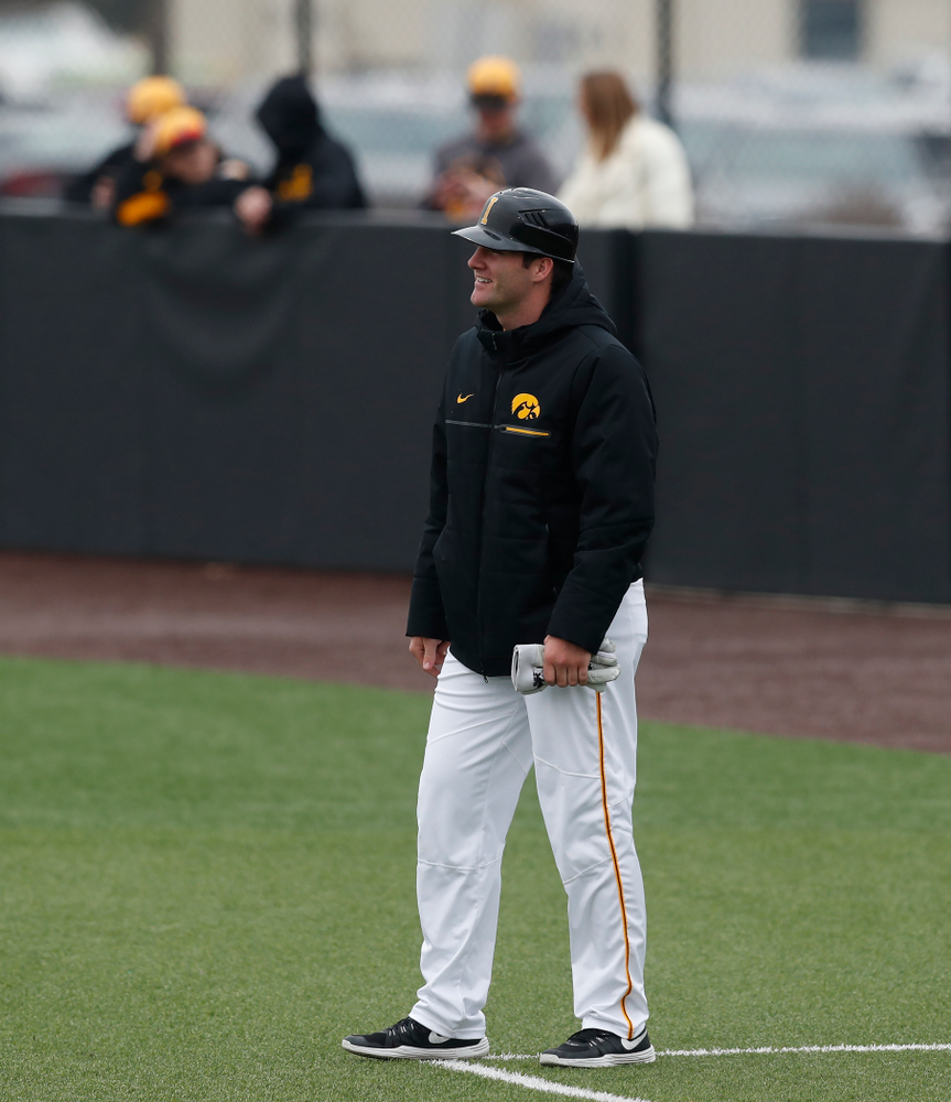 Iowa Hawkeyes pitcher Nick Allgeyer (24) against the Bradley Braves Wednesday, March 28, 2018 at Duane Banks Field. (Brian Ray/hawkeyesports.com)