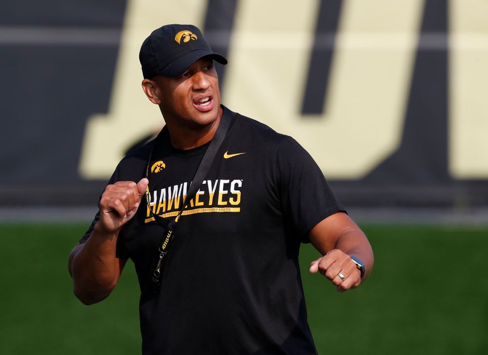 Iowa Hawkeyes special teams coordinator LeVar Woods during camp practice No. 16 Tuesday, August 21, 2018 at the Hansen Football Performance Center. (Brian Ray/hawkeyesports.com)