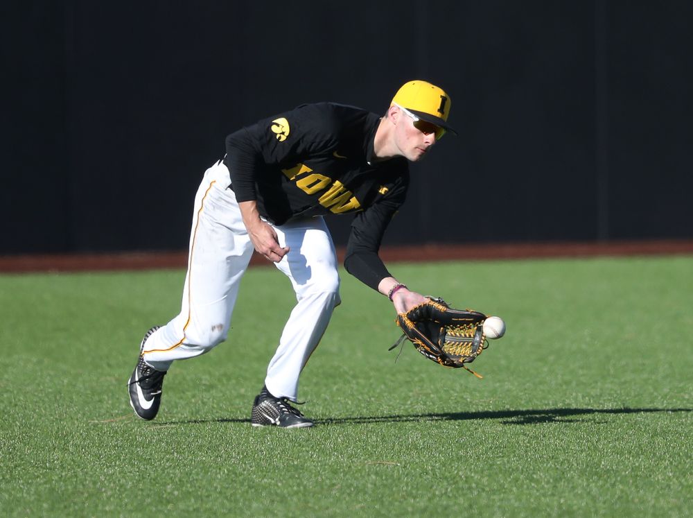 Iowa Hawkeyes outfielder Ben Norman (9) against the Bradley Braves Tuesday, March 26, 2019 at Duane Banks Field. (Brian Ray/hawkeyesports.com)