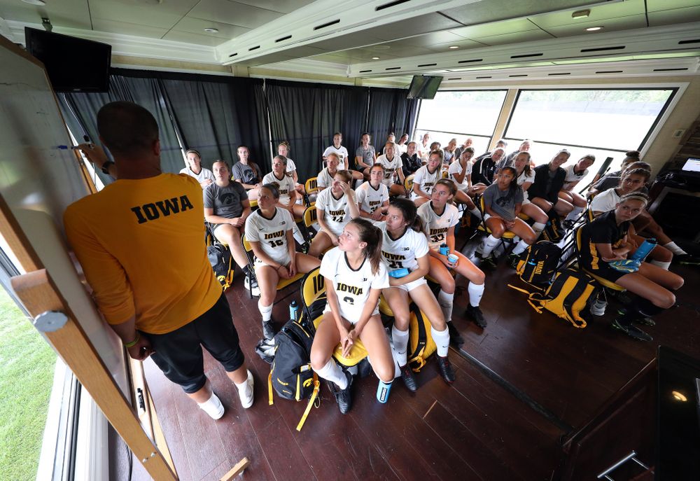 Blair Quinn Associate Head Coach diagrams a play during halftime of a 6-1 win over Northern Iowa Sunday, August 25, 2019 at the Iowa Soccer Complex. (Brian Ray/hawkeyesports.com)