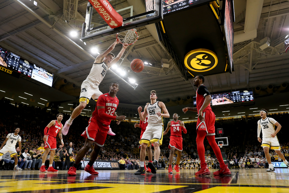 Iowa Hawkeyes guard Joe Wieskamp (10) against the Ohio State Buckeyes Thursday, February 20, 2020 at Carver-Hawkeye Arena. (Brian Ray/hawkeyesports.com)