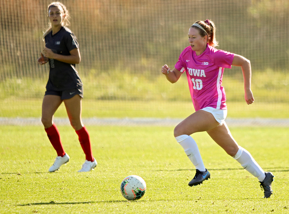 Iowa midfielder/defender Natalie Winters (10) moves with the ball during the second half of their match at the Iowa Soccer Complex in Iowa City on Sunday, Oct 27, 2019. (Stephen Mally/hawkeyesports.com)