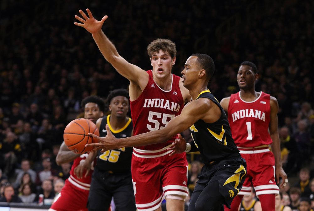 Iowa Hawkeyes guard Maishe Dailey (1) against the Indiana Hoosiers Friday, February 22, 2019 at Carver-Hawkeye Arena. (Brian Ray/hawkeyesports.com)