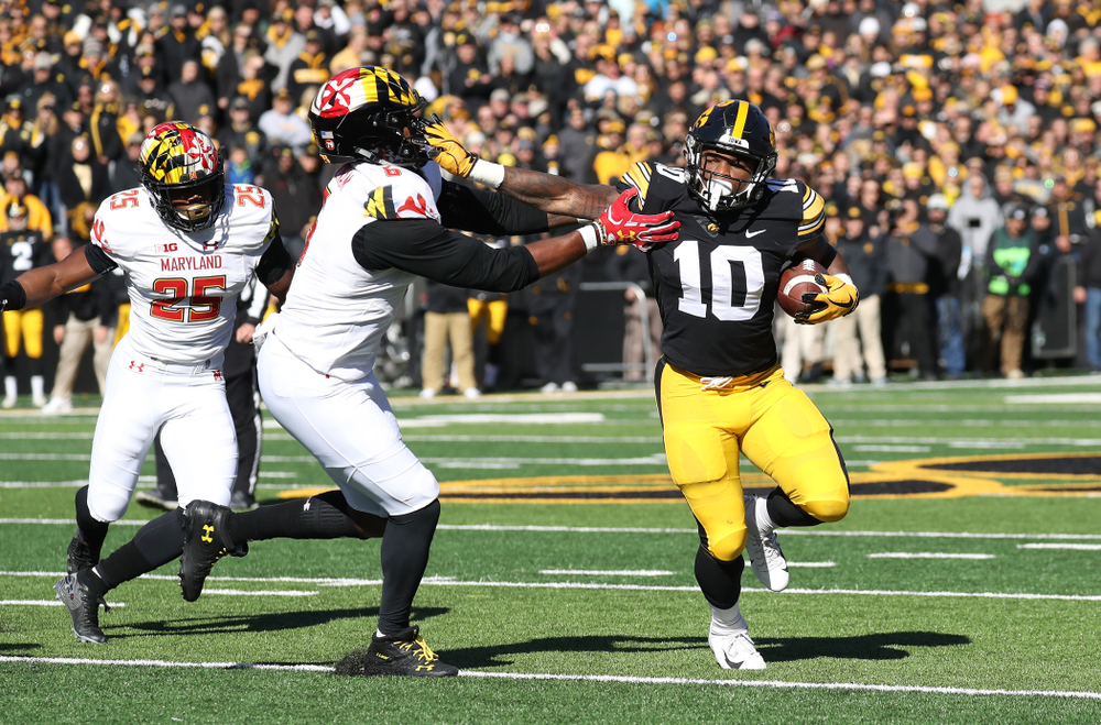 Iowa Hawkeyes running back Mekhi Sargent (10) against the Maryland Terrapins Saturday, October 20, 2018 at Kinnick Stadium (Max Allen/hawkeyesports.com)