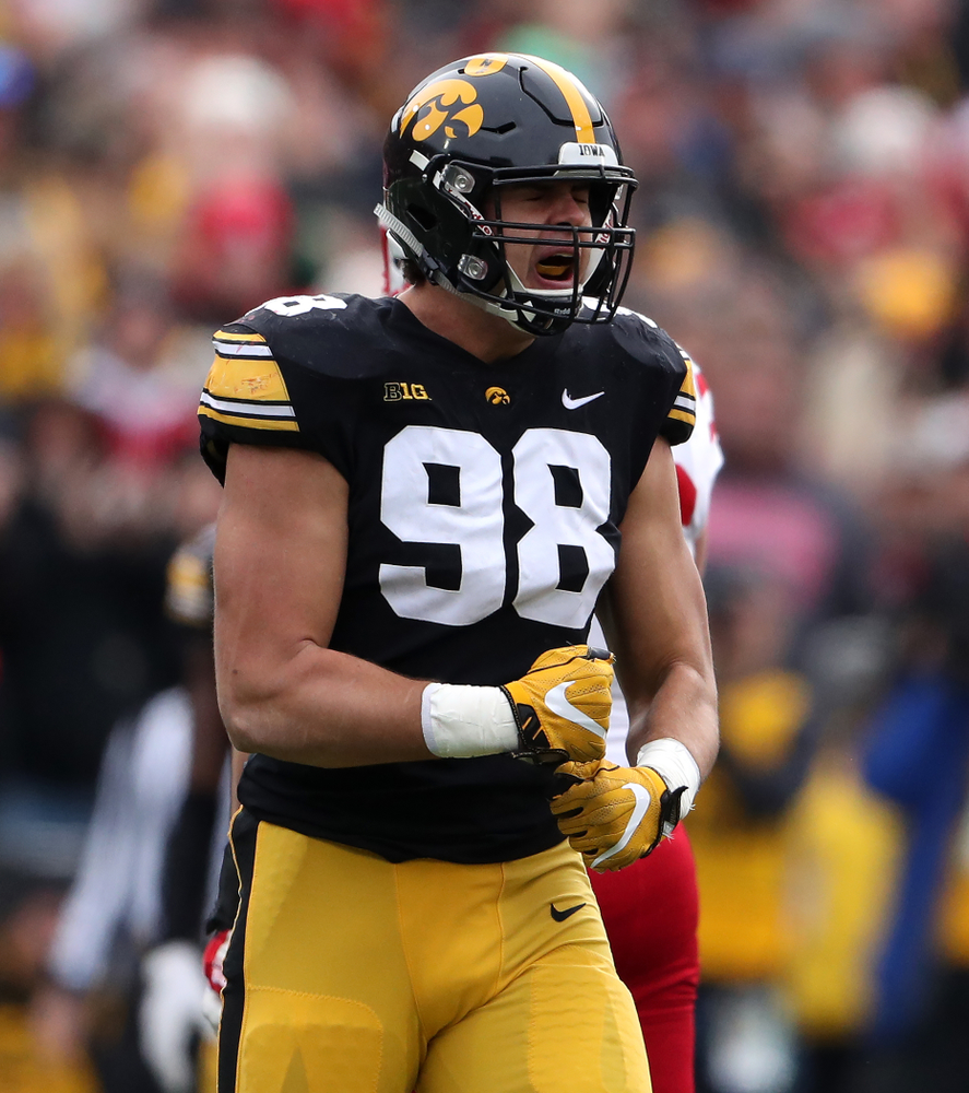 Iowa Hawkeyes defensive end Anthony Nelson (98) celebrates a sack against the Nebraska Cornhuskers Friday, November 23, 2018 at Kinnick Stadium. (Brian Ray/hawkeyesports.com)
