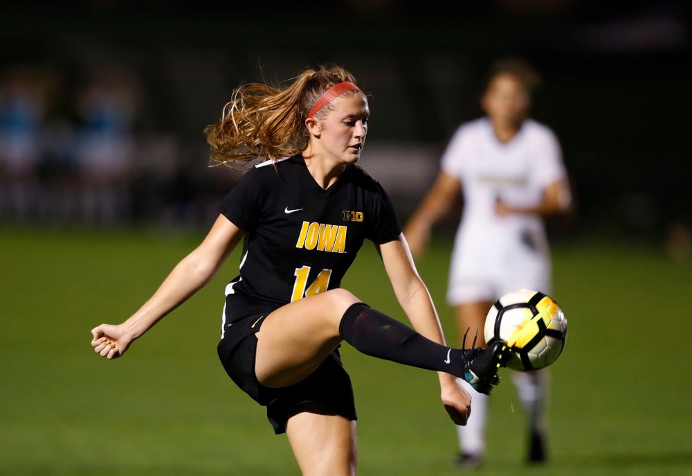 Iowa Hawkeyes Leah Moss (14) against the Purdue Boilermakers Thursday, September 20, 2018 at the Iowa Soccer Complex. (Brian Ray/hawkeyesports.com)