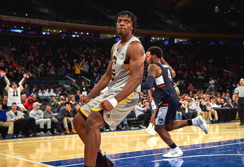 Iowa Hawkeyes forward Tyler Cook (25) against UConn in the Championship game of the 2K Empire Classic Friday, November 16, 2018 at Madison Square Garden in New York City. (Duncan H.Williams/Freelance)